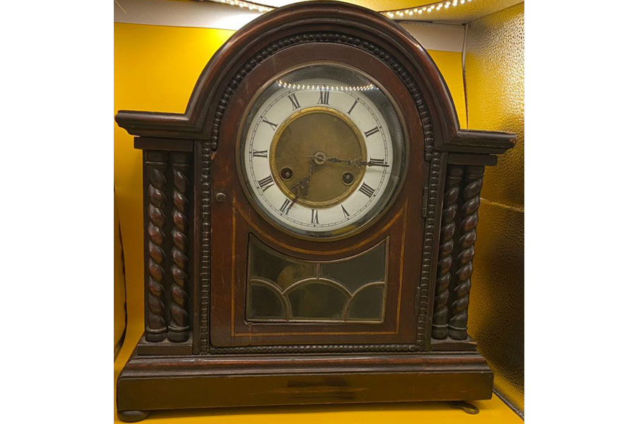 Thomas Regulator Clock