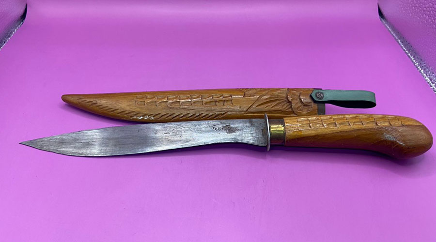 Meed Mor Magical Knife