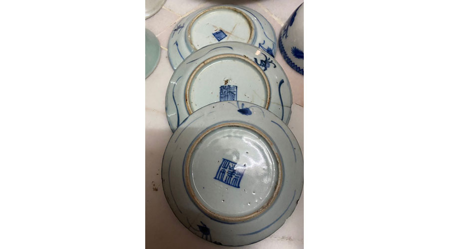 Antique Chinese Qing Plate Dish