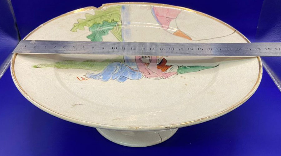 Chinese Antique Cake Stand Plate