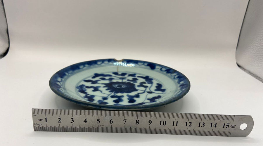 Qing Dynasty Tongzhi Blue White Porcelain Dish