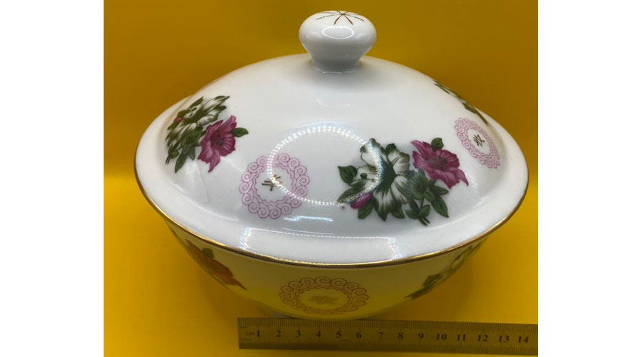 Tureen Kangkung Pot